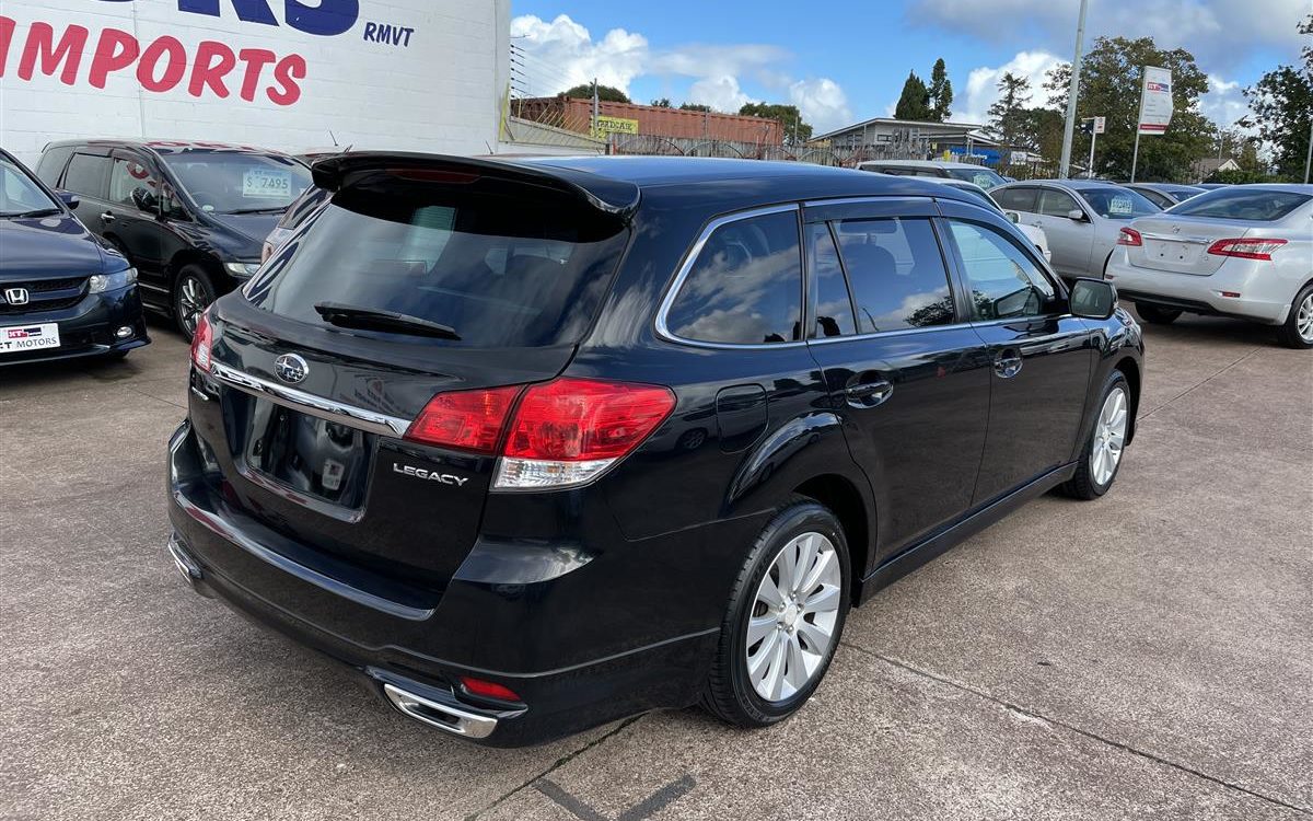 Car Finance 2010 Subaru Legacy-1047003