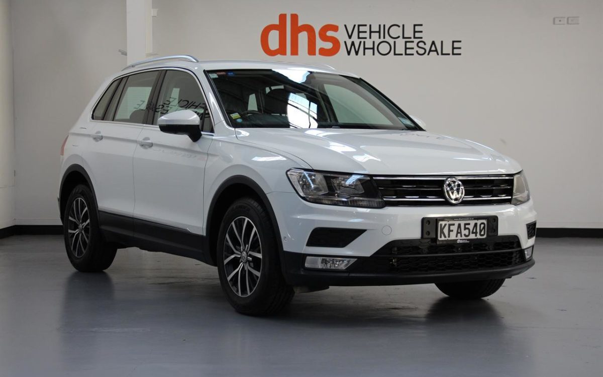 Car Finance 2016 Volkswagen Tiguan-1054754