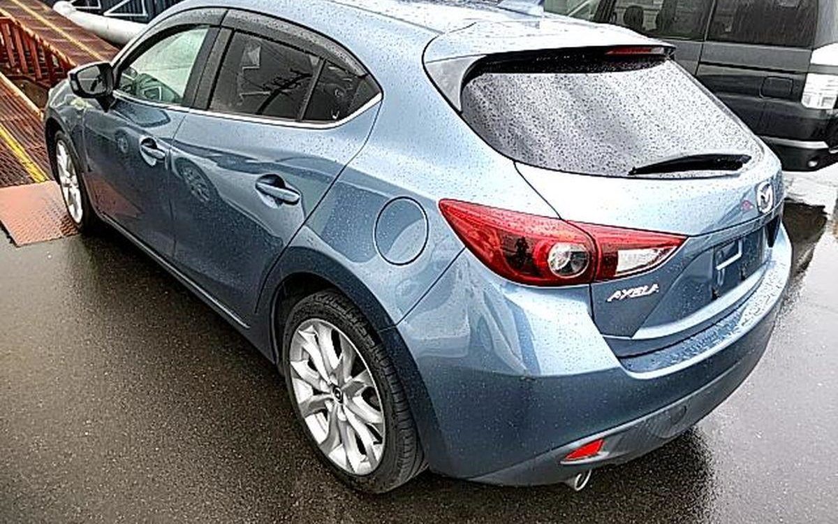 Car Finance 2014 Mazda Axela-1060561