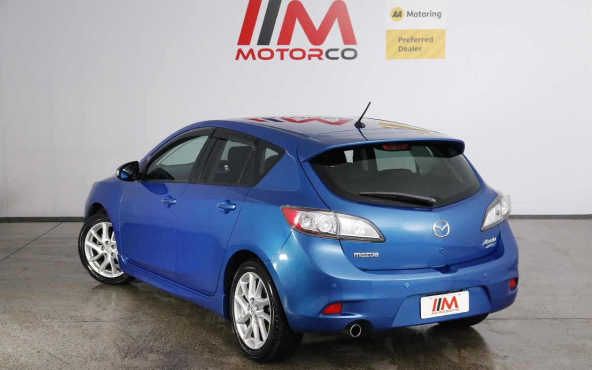 Car Finance 2012 Mazda Axela-1060752