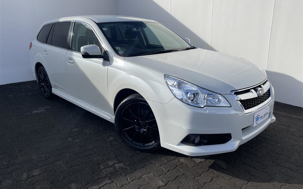 Car Finance 2013 Subaru Legacy-1068147