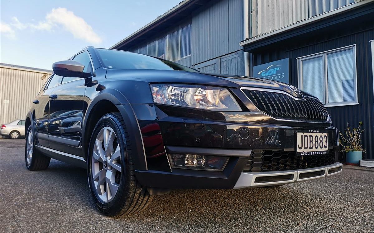 Car Finance 2015 Skoda Octavia-1071197