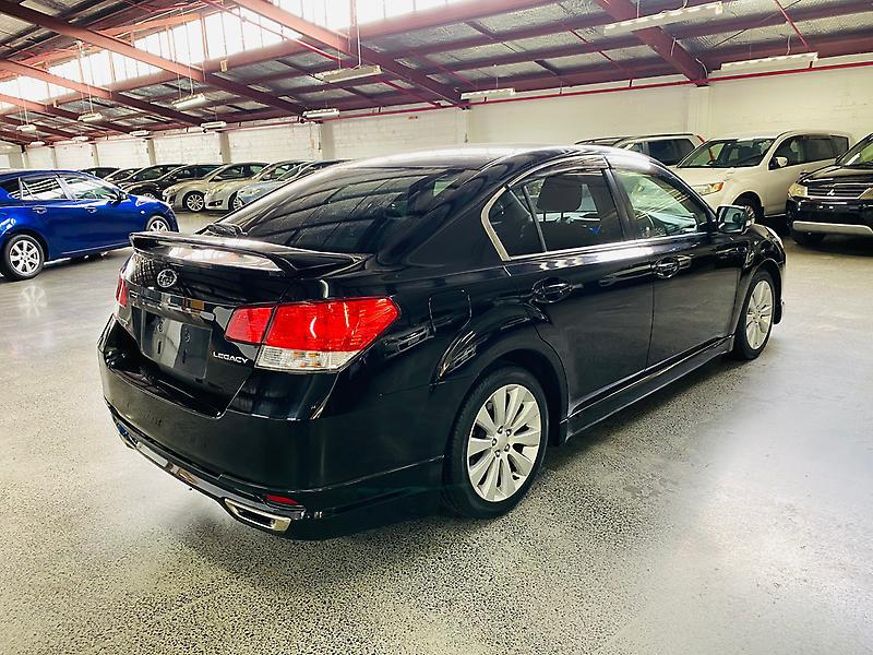 Car Finance 2009 Subaru Legacy-1071560