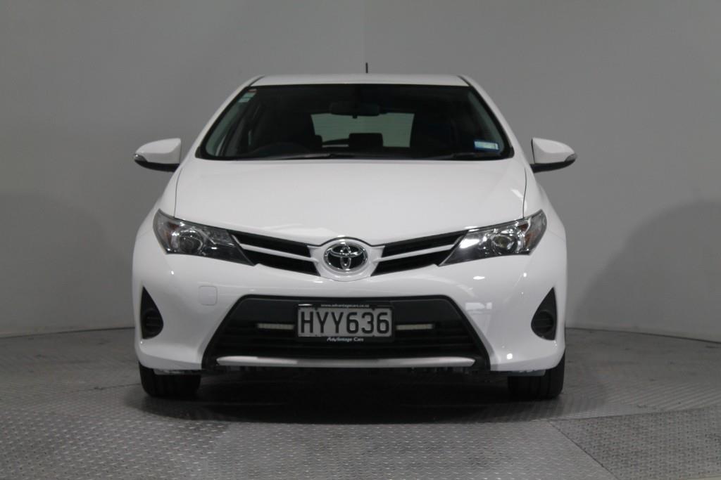 Car Finance 2015 Toyota Corolla-1073005