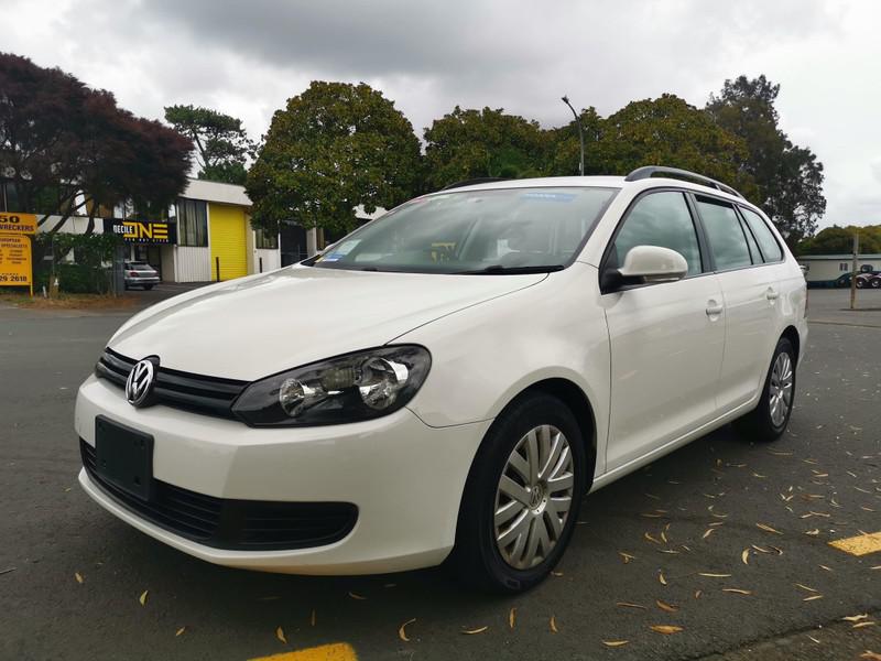 Car Finance 2009 Volkswagen Golf-1074166