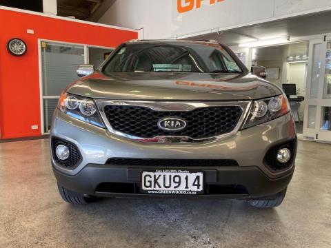 Car Finance 2012 Kia Sorento-1078869