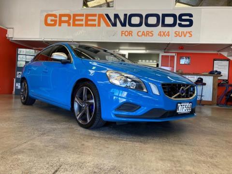 Car Finance 2013 Volvo S60-1078839