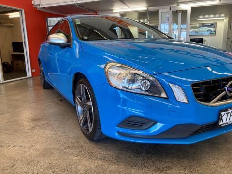 Car Finance 2013 Volvo S60-1078858