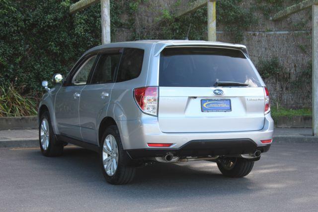 Car Finance 2010 Subaru Forester-1079596