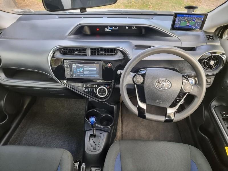 Car Finance 2018 Toyota Prius-1079343