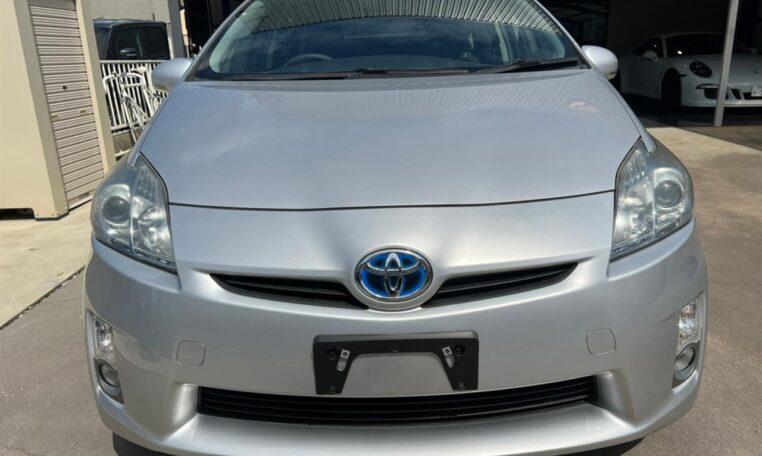 Car Finance 2011 Toyota Prius-1079844