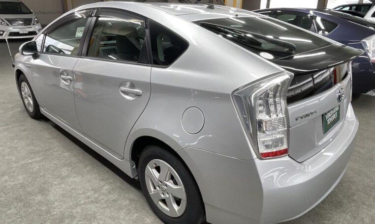 Car Finance 2010 Toyota Prius-1079833