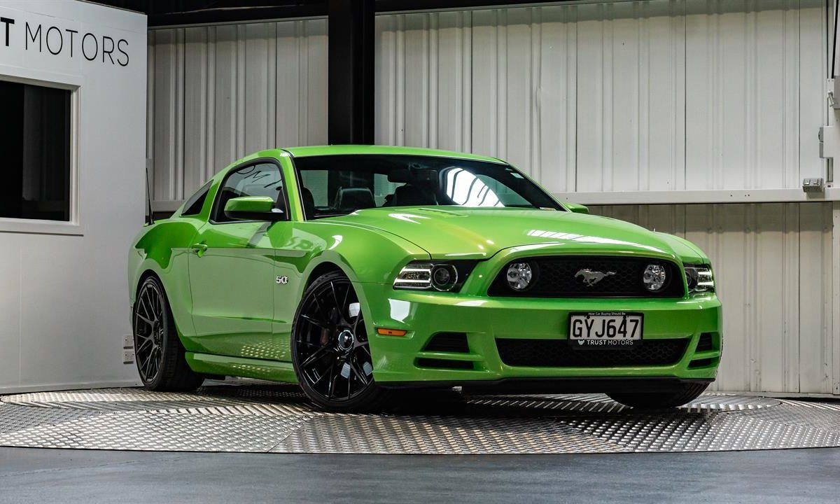 Car Finance 2013 Ford Mustang-1080355