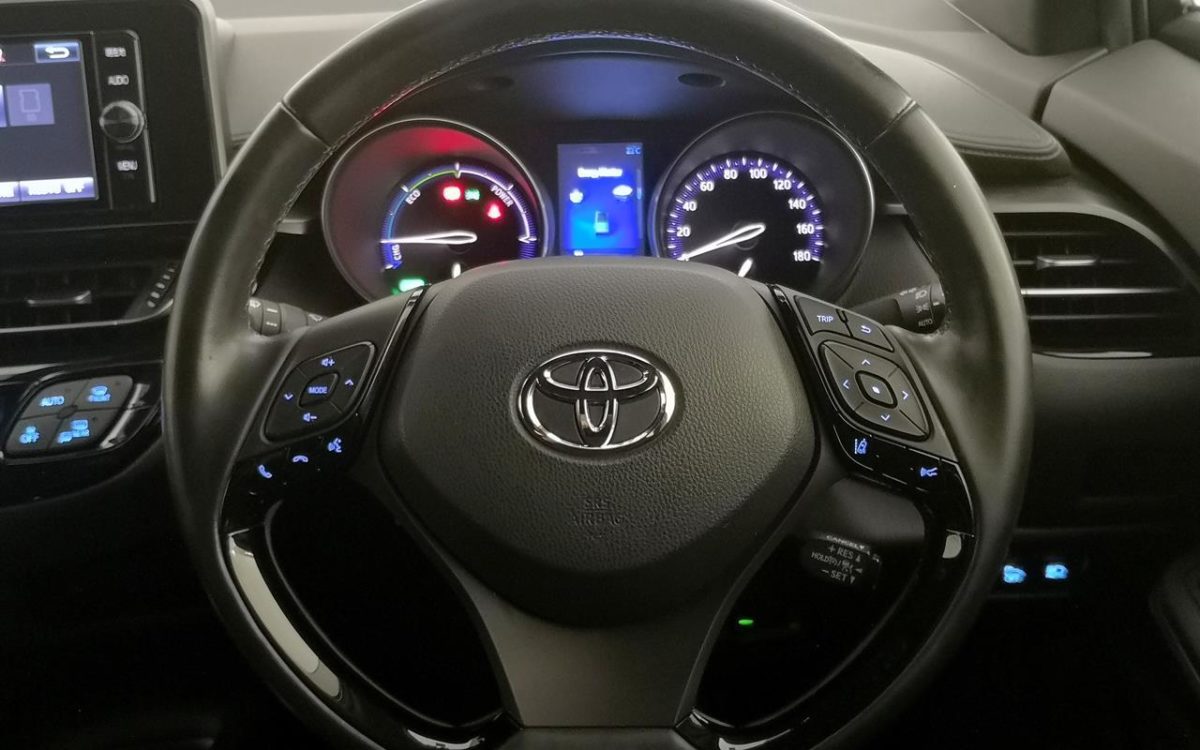 Car Finance 2017 Toyota C-HR-1080882