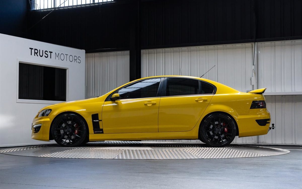 Car Finance 2011 Holden HSV-1080711