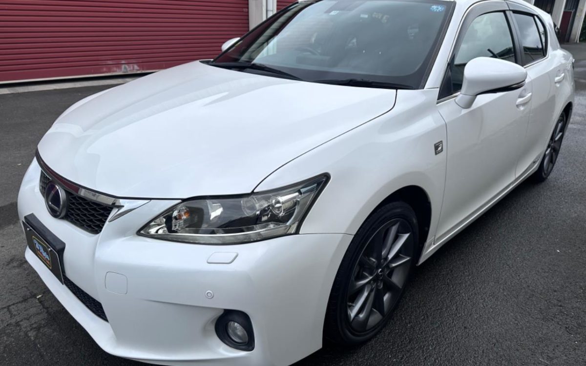 Car Finance 2011 Lexus CT200H-1081165